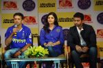 Shilpa Shetty, Raj Kundra, Rahul Dravid at the launch of Ultratech cement jersey for Rajasthan Royals in J W MArriott on 5th March 2012 (12).JPG